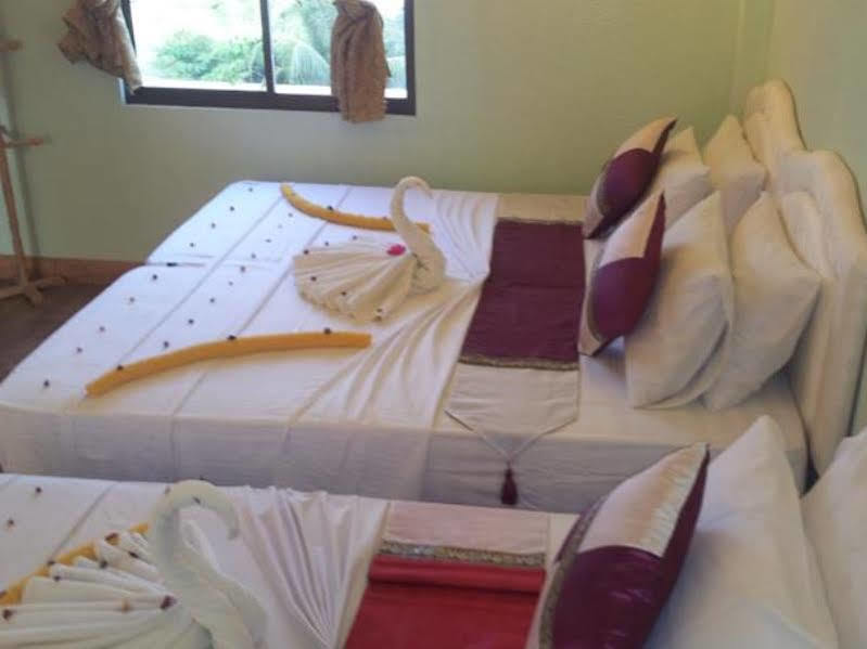 Summer Villa Guest House Maafushi Exterior foto